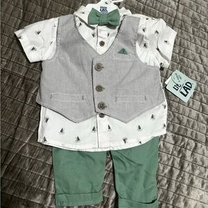 Green and White Kids Outfit Set Vest and Tie